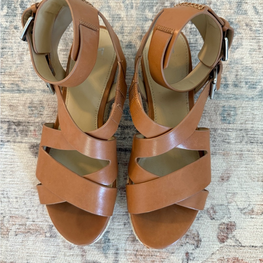 Women's Tan Strappy Sandals